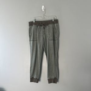 Level 99 Olive Green Jogger Pants Size Medium